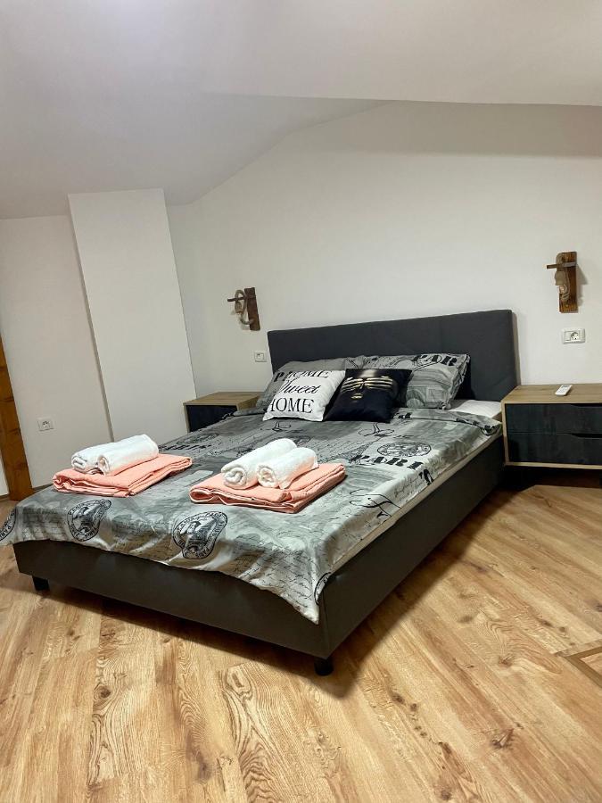 Gallery City Center Apartment Skopje Exterior photo